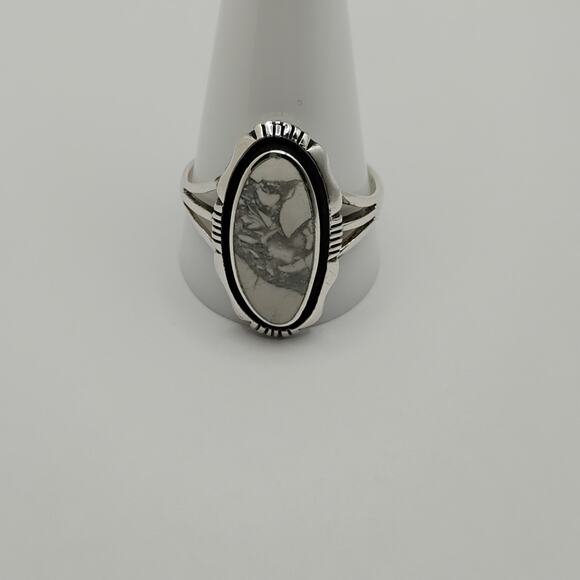 White Buffalo Ring in Sterling Silver sz 13 - Picture 2 of 6